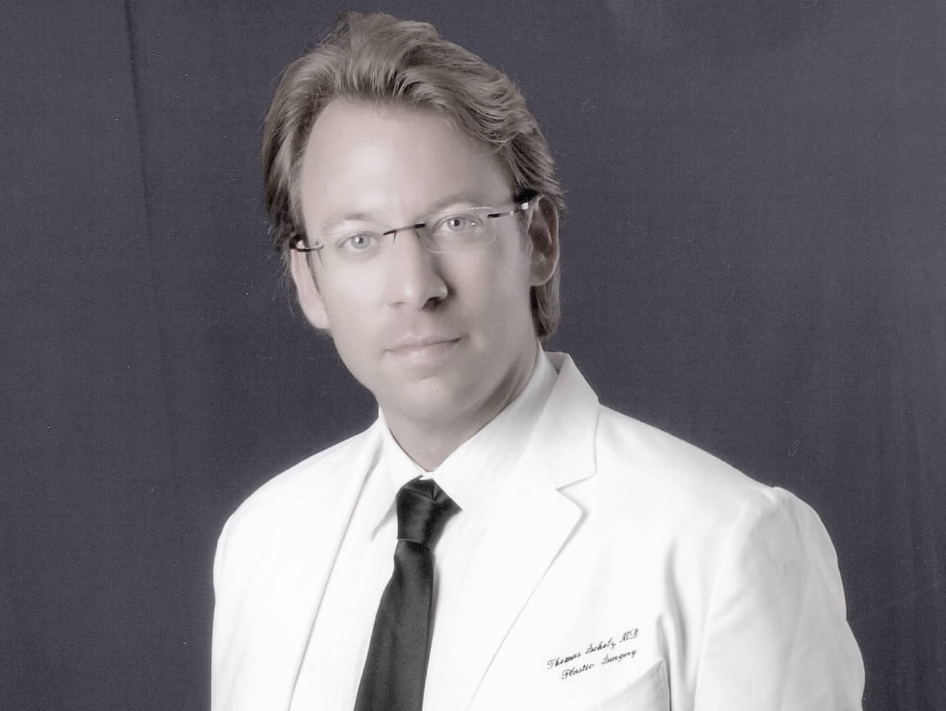Plastic Surgeon Thomas Scholz